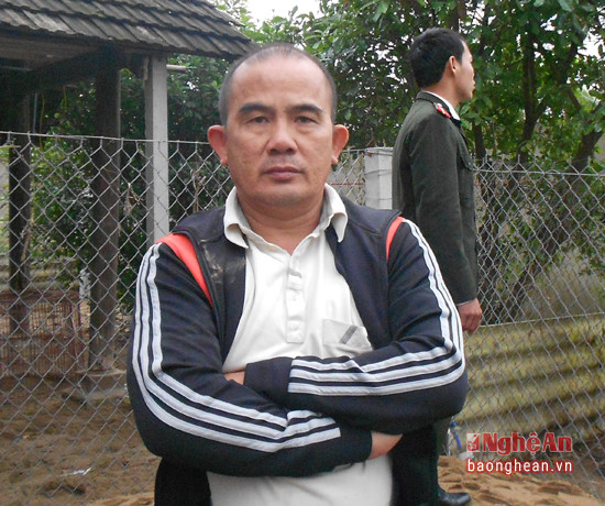 Ông Nguyễn Phúc Thắng - chủ trang trại gà.