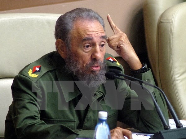 Lãnh tụ Cuba Fidel Castro tại phiên họp Quốc hội lần thứ sáu ở La Habana ngày 22/12/2005.  (Ảnh: AFP/TTXVN)