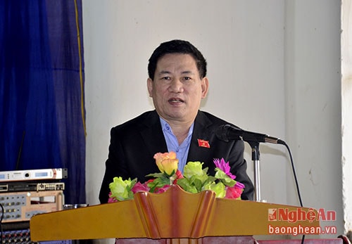 Ông Hồ Đức Phớc trả lời kiến nghị của cử tri.