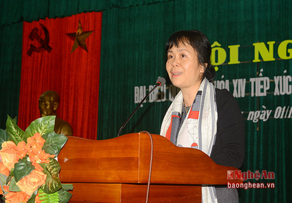 Đại biểu Nguyễn Vân Chi giải trình một số ý kiến của cử tri liên quan đến các chính sách vĩ mô.