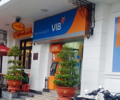 Ngân hàng VIB Trường Tiền, số 30 đường Lê Lợi, TP Huế.