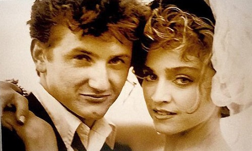 Madonna và Sean Penn trong ảnh cưới.