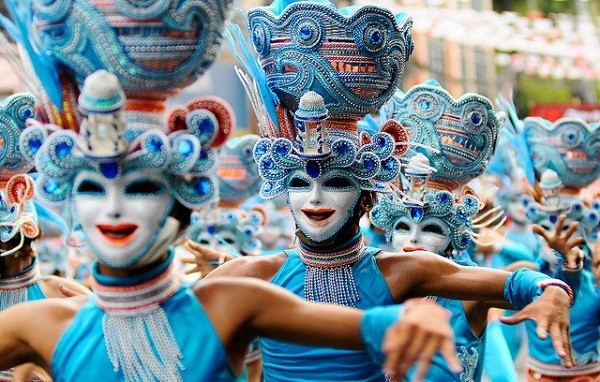 Thành phố Bacolod được biết đến nhiều nhất với lễ hội MassKara diễn ra vào tuần thứ 3 của tháng 10 hằng năm. Ngày nay lễ hội đã trở thành một trong những lễ hội quan trọng nhất của người Philippines, thu hút nhiều người dân địa phương cũng như khách du lịch tham dự nhất trong cả nước. Lúc bấy giờ, Bacolod đã được biết đến với tên gọi “Thành phố của nụ cười” (City of Smiles), nên lễ hội MassKara cũng lấy đó làm trọng tâm với tiêu chí là lễ hội của những nụ cười.
