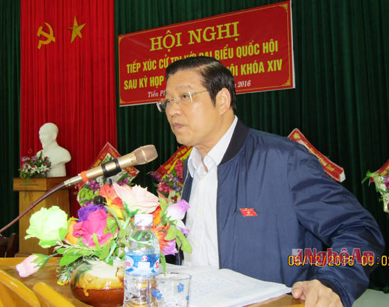 Ông Phan ĐÌnh Trạc- Ủy viên Trung ương Đảng, Trưởng ban Nội Chính Trung ương trả lời kiến nghị cử tri