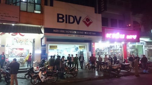 Chi nhánh ngân hàng nơi xảy ra vụ cướp. Ảnh: Võ Thạnh