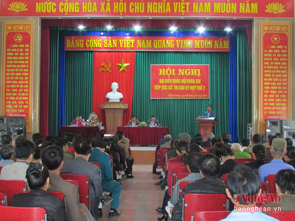 Toàn cảnh hội nghị.