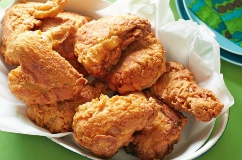 Ngày 25 /12 hằng năm người Nhật đều ăn gà rán KFC để mừng Giáng Sinh.