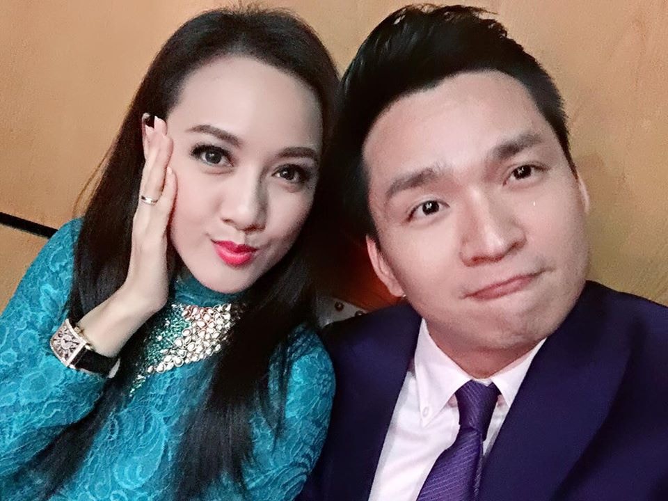 Ảnh selfie hài hước giữa Hạnh Phúc và BTV Hoài Anh 