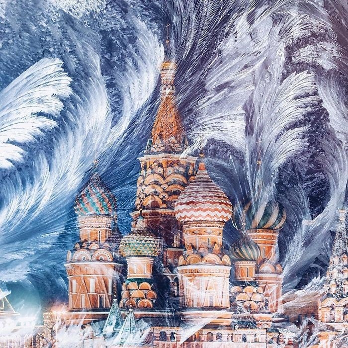 Thánh đường Saint Basil lộng lẫy ban đêm.
