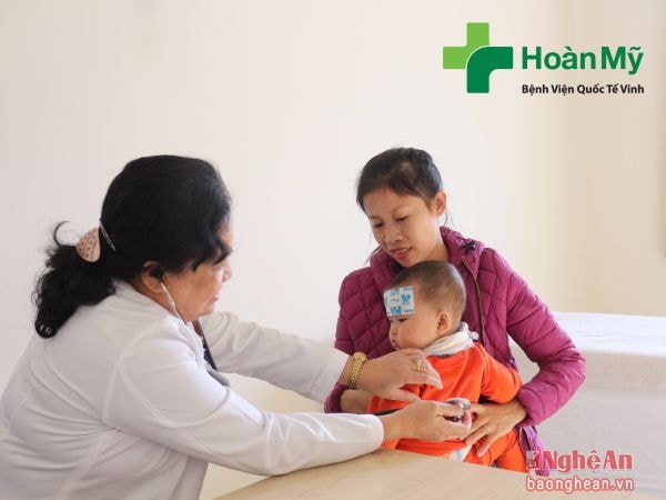 Bệnh viện Quốc tế Vinh hiện có các gói khám sức khỏe toàn diện cho trẻ theo hình thức khám dịch vụ và bảo hiểm y tế.
