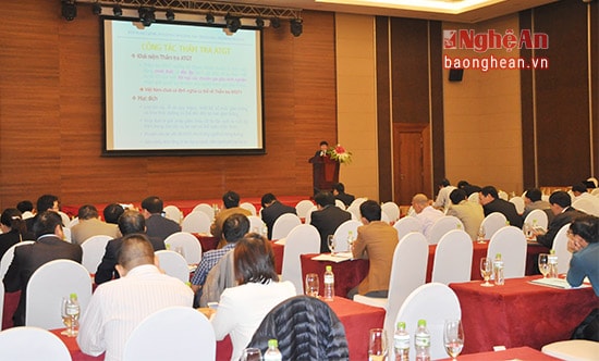 Toàn cảnh hội nghị.