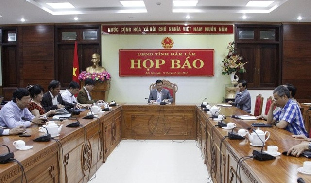 UBND tỉnh Đắk Lắk họp báo về vụ nổ tại trụ sở công an tỉnh. Ảnh: Minh Quý.