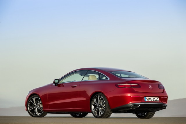 Xe sang Mercedes-Benz E-Class Coupe 2018 chính thức trình làng - Ảnh 4.