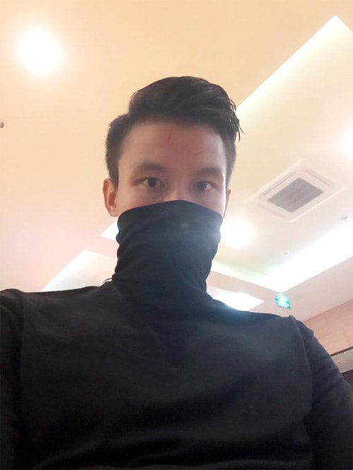 Ngọc Hải bận đi ra công chuyện, không thể theo dõi trận chung kết lượt đi trên sân Pakansari. Trung vệ của tuyển Việt Nam dành cho Indonesia nhiều lời khen ngợi:
