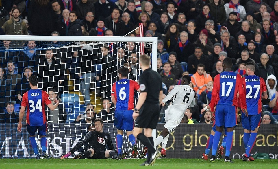 Paul Pogba mở tỉ số trận đấu.