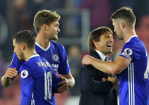 Conte làm hồi sinh một Chelsea rệu rã sau mùa giải 2015 - 2016.