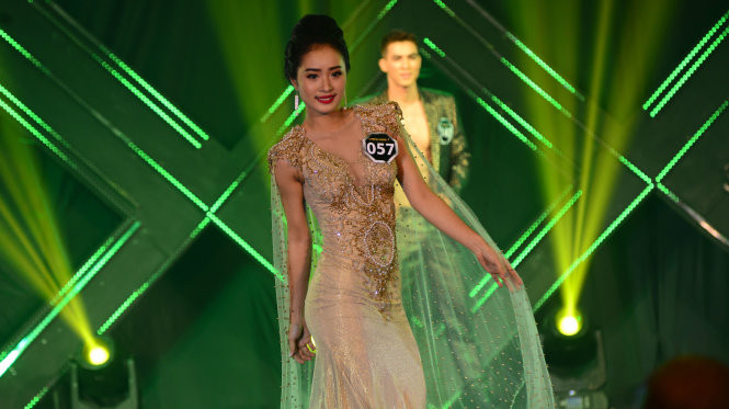 Quán quân cuộc thi Tìm kiếm người mẫu thể hình Việt Nam 