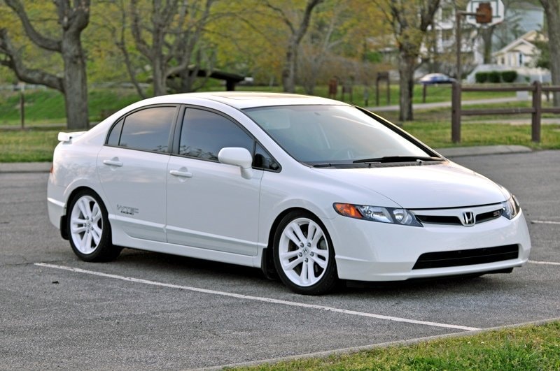 Chiếc ô tô cũ Honda Civic từng là mẫu sedan bán chạy nhất trên thị trường