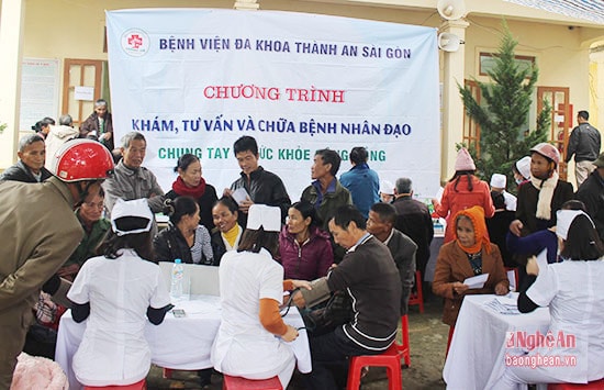 Chương trình Khám, tư vấn và chữa bệnh nhân đạo của Bệnh viện Thành An Sài Gòn tổ chức tại xã Thanh Mai (Thanh Chương) diễn ra trong ngày 17/12, sẽ thăm khám miễn phí cho 500 người dân.