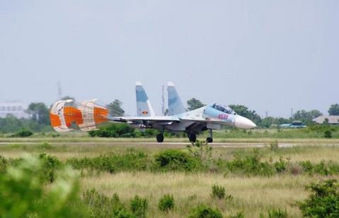 Tiêm kích Su-30 Việt Nam.