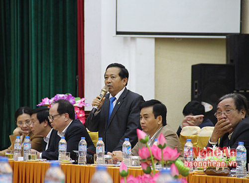 Đồng chí Trần Duy Ngoãn - Chủ tịch Hội Nhà báo Việt Nam tỉnh Nghệ An mong muốn các cơ quan, ban ngành phối hợp, hỗ trợ thực hiện Luật Báo chí 2016. 