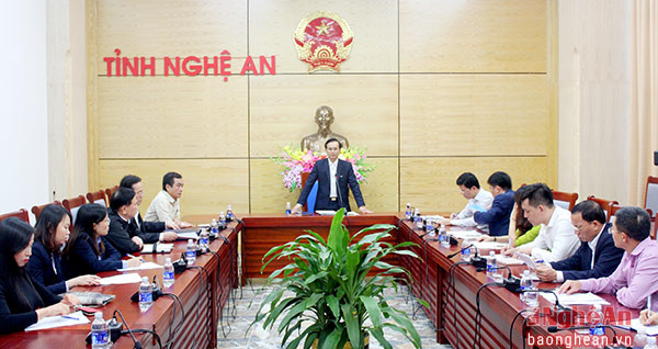 Toàn cảnh cuộc họp.