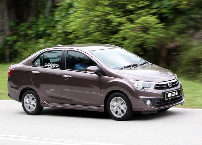 Sản xuất trong nước, giá bán thấp - một trong những yếu tố giúp Perodua Bezza hút khách tại Malaysia - Ảnh: Carsifu
