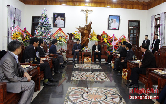 Đức Giám mục Nguyễn Thái Hợp cảm ơn sự quan tâm của Đảng bộ, chính quyền và nhân dân