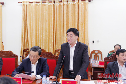 Đồng chí Nguyễn Văn Thông, Phó bí thư Tỉnh ủy đề nghị đoàn kiểm tra bổ sung thêm vào báo cáo các chương trình, đề án của BTV Tỉnh ủy Nghệ An triển khai sau đại hội