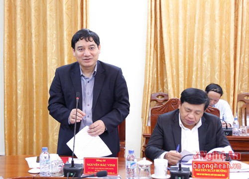 Đồng chí Nguyễn Đắc Vinh- Ủy viên BCH Trung ương Đảng, Bí Thư tỉnh ủy thăm