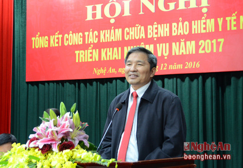 Dược sĩ Hoàng Văn Hảo - Phó Giám đốc Phụ trách Sở Y tế Nghệ An khai mạc hội nghị.