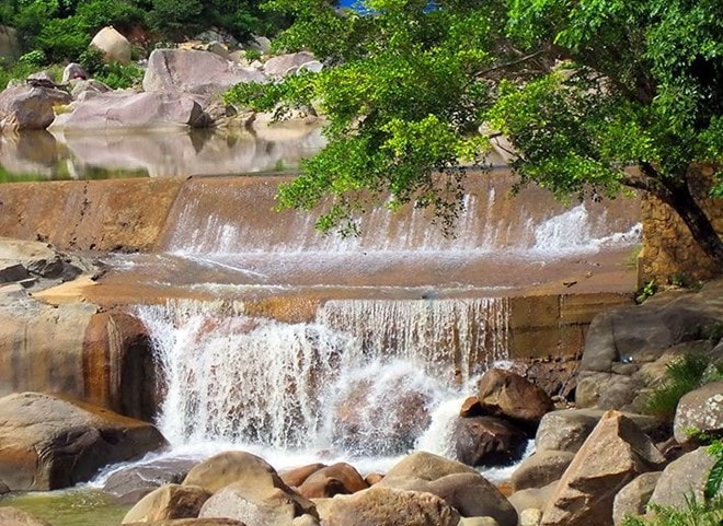 Kham pha 7 ngon thac Tay Nguyen dip Tet Tay hinh anh 8