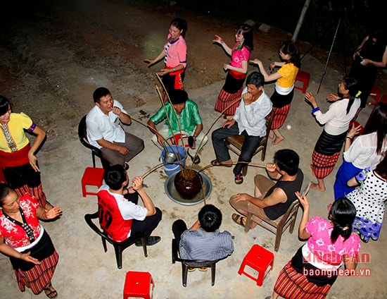 Du lịch cộng đồng ở bản Khe Rạn, xã Bồng Khê (Con Cuông)