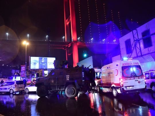 Khung cảnh sau vụ tấn công hộp đêm Reina tại Istanbul.Ảnh: AFP