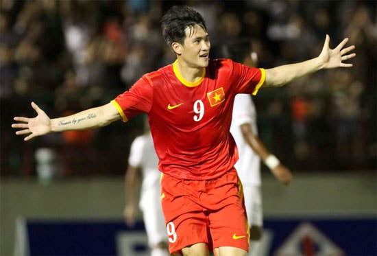 Tiền Đạo Lê Công Vinh 