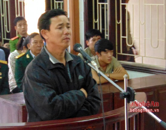 Bị cáo Hữu tại phiên tòa. (Ảnh Thanh Toàn)