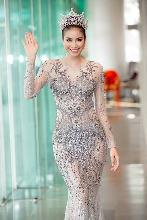 hoa hậu ; Phạm Hương