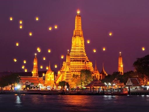 Đất nước chùa vàng Thái Lan với những ngôi đền rực rỡ nguy nga, biển trong xanh và những nụ cười tươi tắn.   ..   là điểm đến yêu thích của rất nhiều du khách Việt.   Ảnh:Travelchannel.