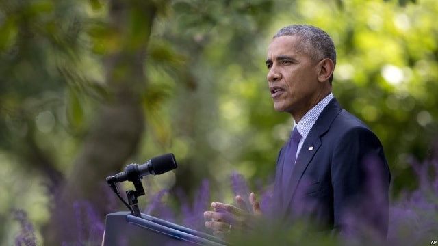 Ông Obama đã góp phần kiến tạo thỏa thuận về biến đổi khí hậu đạt được ở Paris cuối năm 2015. Sau đàm phán ở Copenhagen năm 2009 thất bại, ông đưa ra kết luận quan trọng: Đàm phán không có kết quả nếu Mỹ và Trung Quốc không đạt được thỏa thuận giảm khí thải.