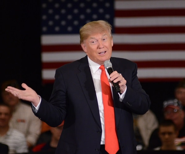 Các cơ quan tình báo Mỹ cho rằng Moskva có thông tin có thể làm “bẽ mặt” ông Trump. Ảnh: CNN