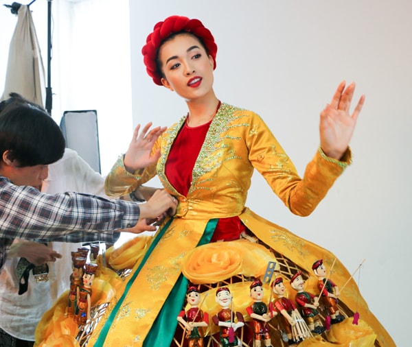 le-hang-thu-5-bo-quoc-phuc-du-thi-miss-universe-5
