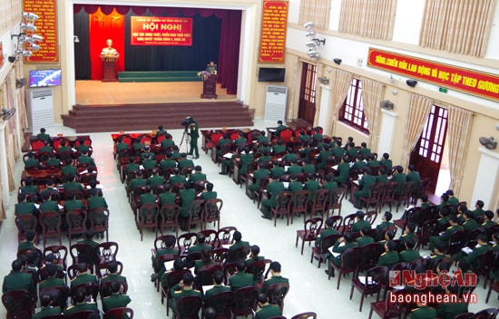 Toàn cảnh hội nghị.