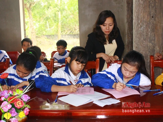 Lễ khai bút đầu xuân của học sinh xã Quỳnh Đôi, Quỳnh Lưu