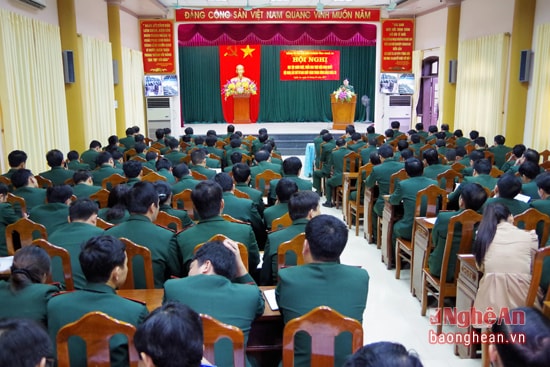 Toàn cảnh hội nghị.