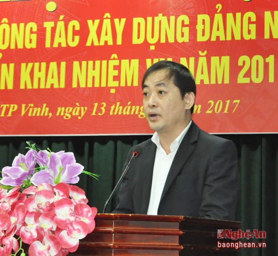 Phó Bí thư Thường trực Thành ủy Vinh, Nguyễn Văn Lư nêu kinh nghiệm lãnh đạo, chỉ đạo công tác giải quyết đơn thư khiếu nại, tố cáo trên địa bàn