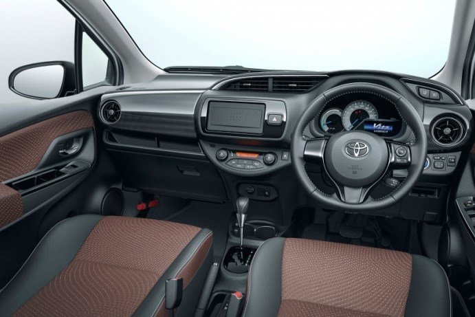 Toyota Yaris 2017 giá 232 triệu, dân Việt ngóng chờ