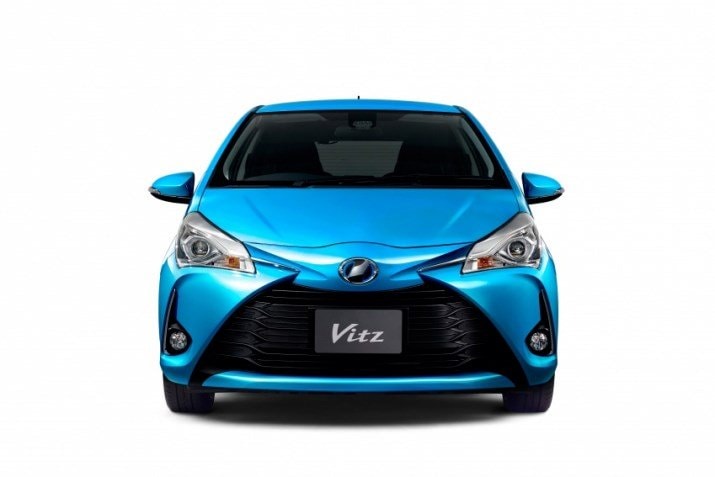 Toyota Yaris 2017 giá 232 triệu, dân Việt ngóng chờ