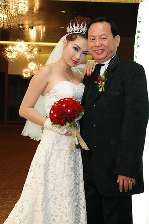 Cuộc hôn nhân ngắn ngủi nhất showbiz Việt.