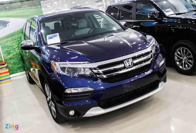 Honda Pilot chưa được nhập khẩu chính hãng nên giá cao. Ảnh: TNTBros.