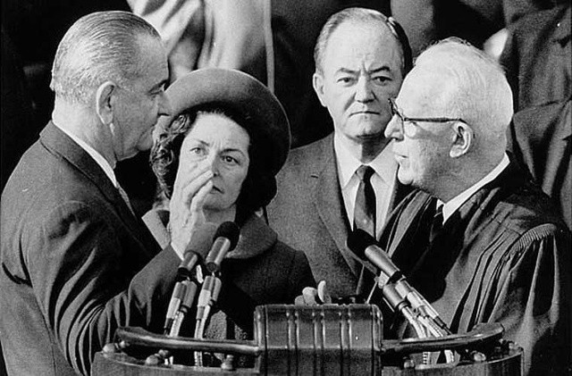 Hình ảnh trong buổi lễ tuyên thệ nhậm chức của Tổng thống đắc cử Lyndon B. Johnson diễn ra vào ngày 20/1/1965